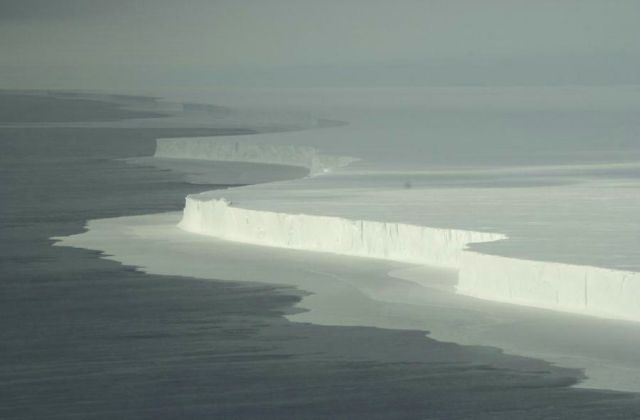 The beauty and splendor of icebergs (110 pics)