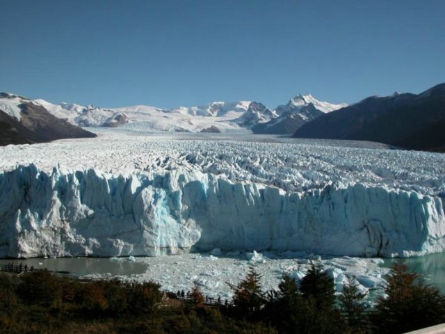 The beauty and splendor of icebergs (110 pics)
