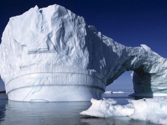 The beauty and splendor of icebergs (110 pics)