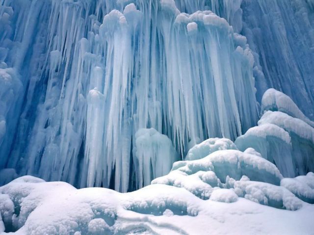 The beauty and splendor of icebergs (110 pics)
