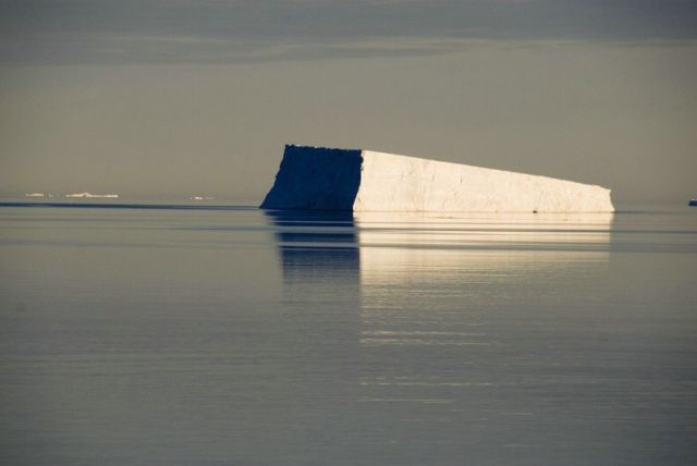 The beauty and splendor of icebergs (110 pics)