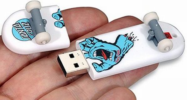 Unique and very unusual flash drives (72 pics)