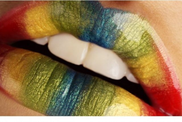 Beautiful lips make-up (21 pics)