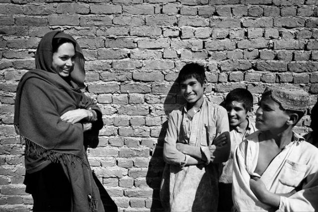 Angelina Jolie Afganistan'da