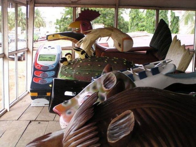 The Unusual Coffins of the Ga People (51 pics)