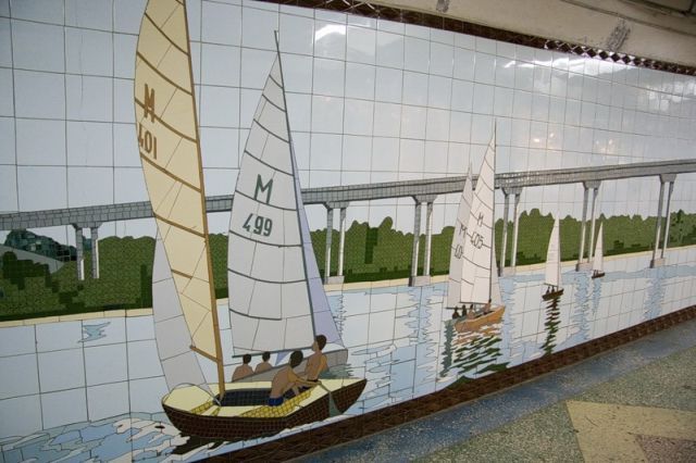 Decorations in the Pedestrian Underpasses (28 pics)