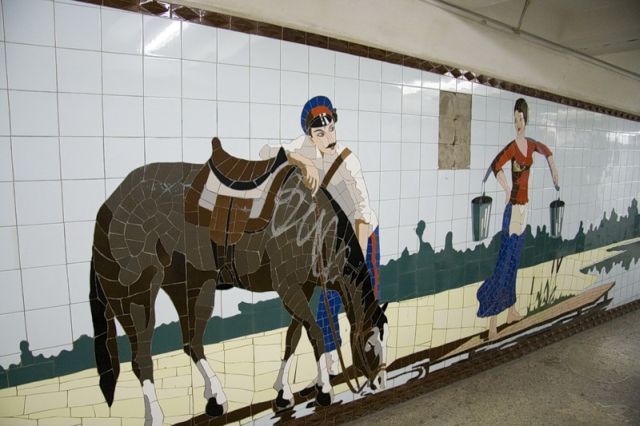 Decorations in the Pedestrian Underpasses (28 pics)