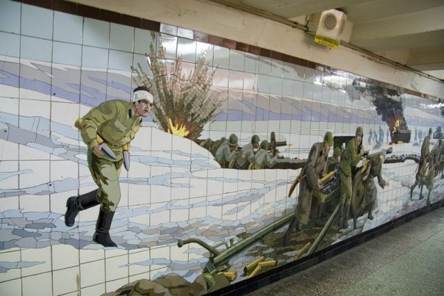 Decorations in the Pedestrian Underpasses (28 pics)
