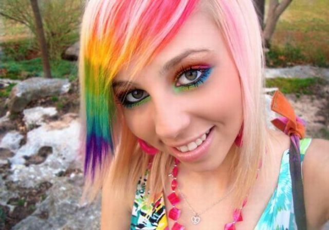 Rainbow Girl (7 pics)