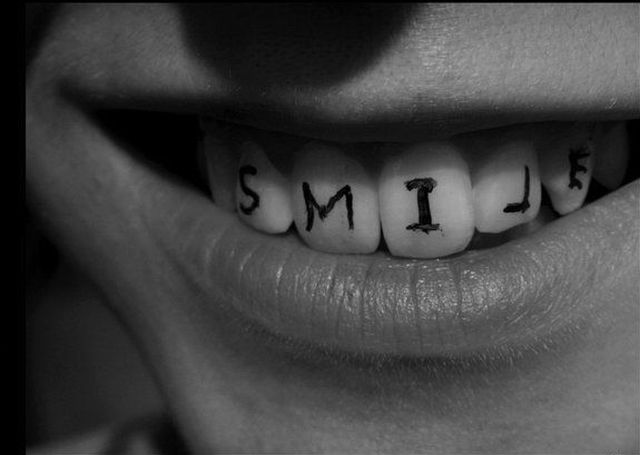 Let’s Smile! (58 pics)