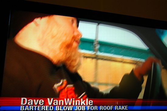 Funny News Captions (50 pics)