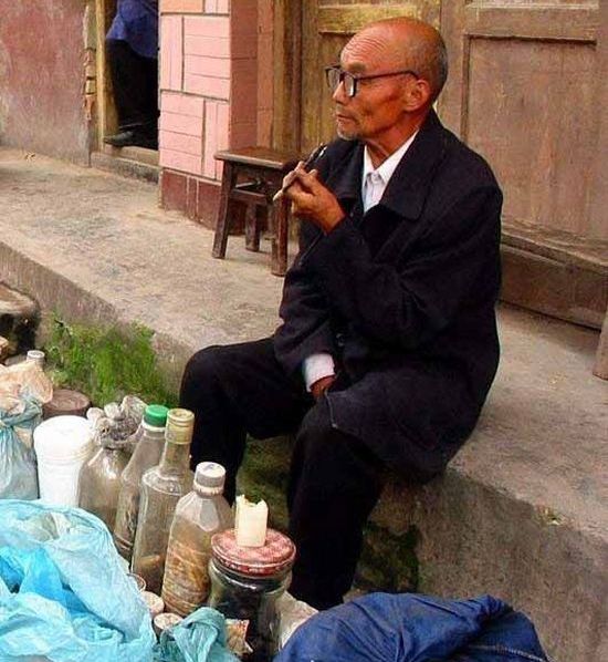 Chinese Traditional Medicine (7 pics)