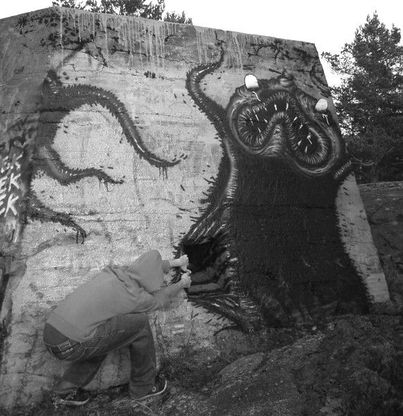 Huge Selection of Cool Graffiti Art (281 pics)