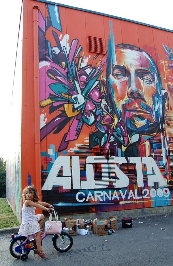 Huge Selection of Cool Graffiti Art (281 pics)