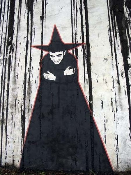 Huge Selection of Cool Graffiti Art (281 pics)