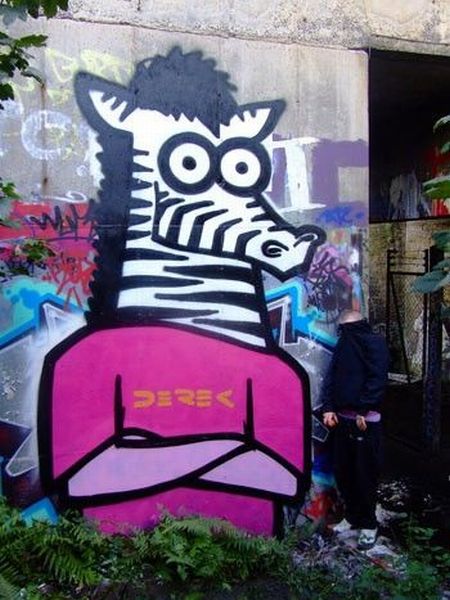 Huge Selection of Cool Graffiti Art (281 pics)