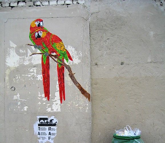 Huge Selection of Cool Graffiti Art (281 pics)
