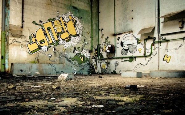 Huge Selection of Cool Graffiti Art (281 pics)