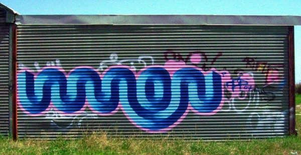 Huge Selection of Cool Graffiti Art (281 pics)
