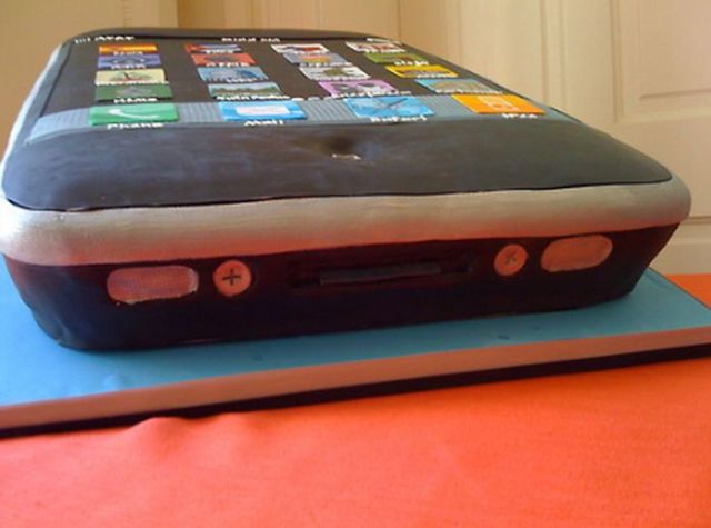 Wedding Cake for Apple Fans (9 pics)