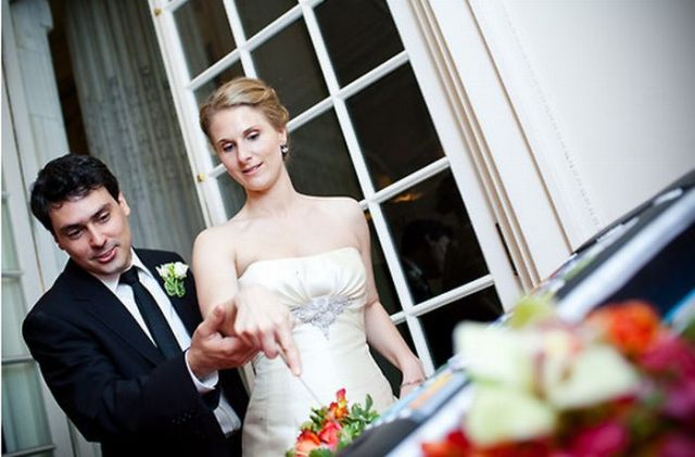Wedding Cake for Apple Fans (9 pics)