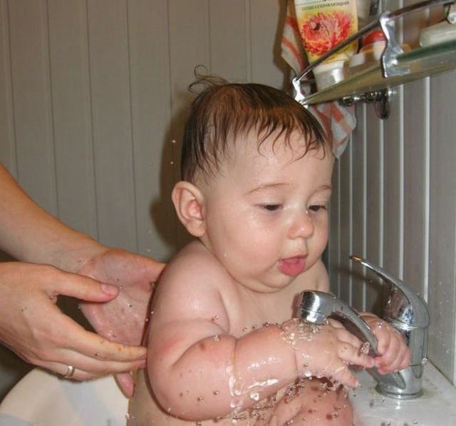 Children (83 pics)