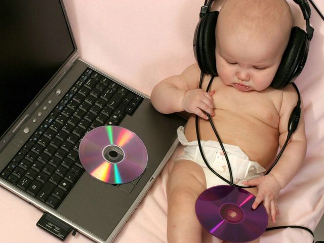 Children (83 pics)