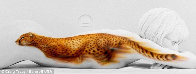 Stunning Body Painting Art (17 pics)
