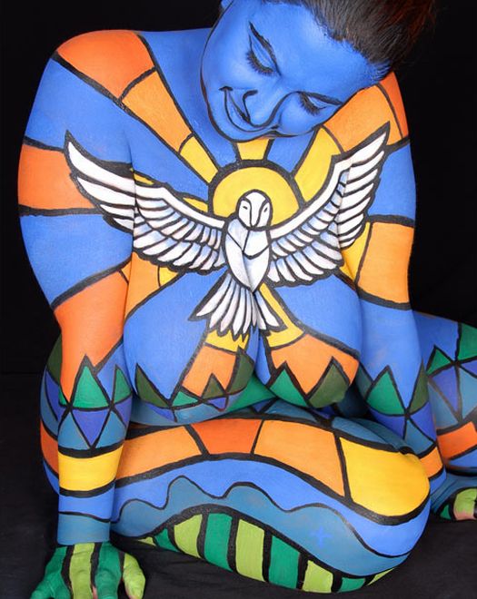 Stunning Body Painting Art (17 pics)