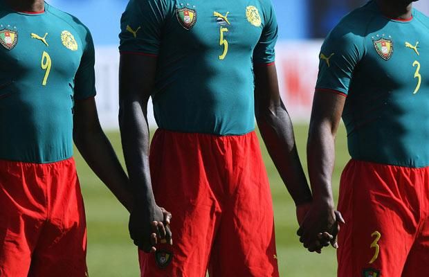 The Most Unfortunate Sports Kits Ever (21 pics)