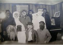 Curiosities and bonus pictures