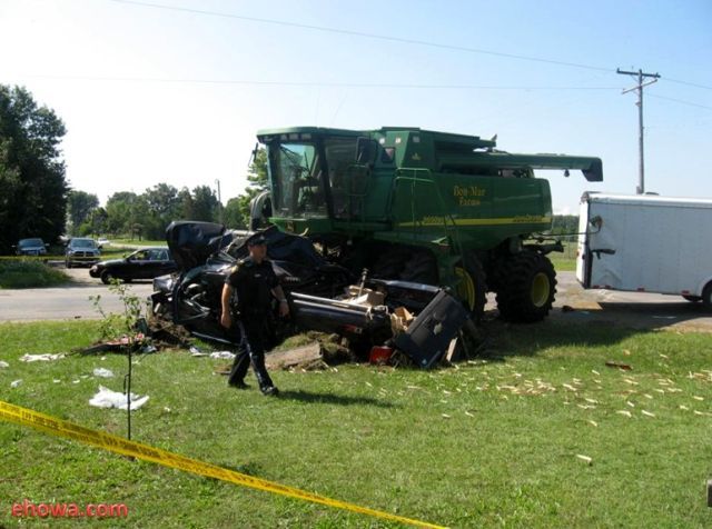 Pick-Up against Combine (11 pics)