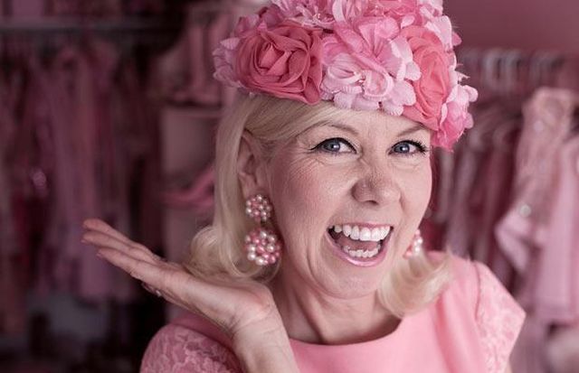 The Life in Pink Colors (14 pics)