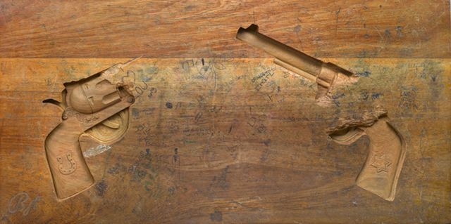 Carving on The Desks (7 pics)