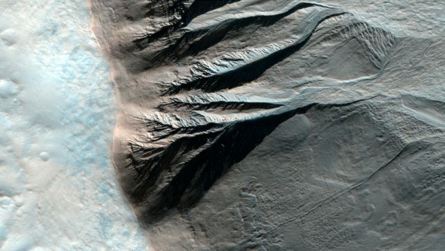 Fascinating Landscapes of Mars (35 pics)