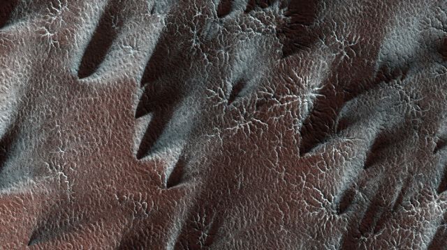 Fascinating Landscapes of Mars (35 pics)