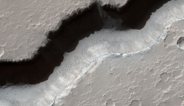 Fascinating Landscapes of Mars (35 pics)