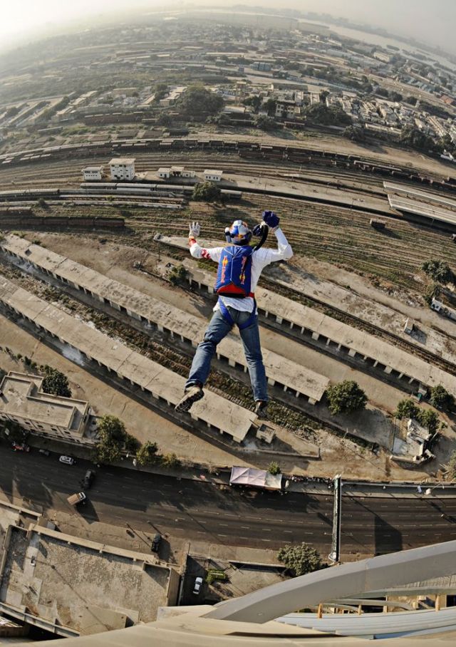 Unsuccessful Jump (3 pics)