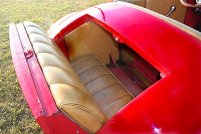 Donald Duck’s Car Has Been Built for Real! (15 pics)