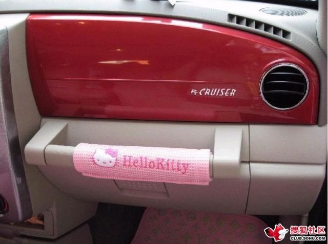 Hello Kitty Style Chrysler PT Cruiser (12 pics)