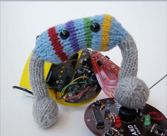 Knitted Little Stuff (58 pics)