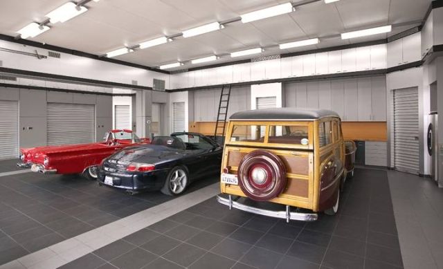Awesome and Most Beautiful Garages for Super Cars (54 pics)
