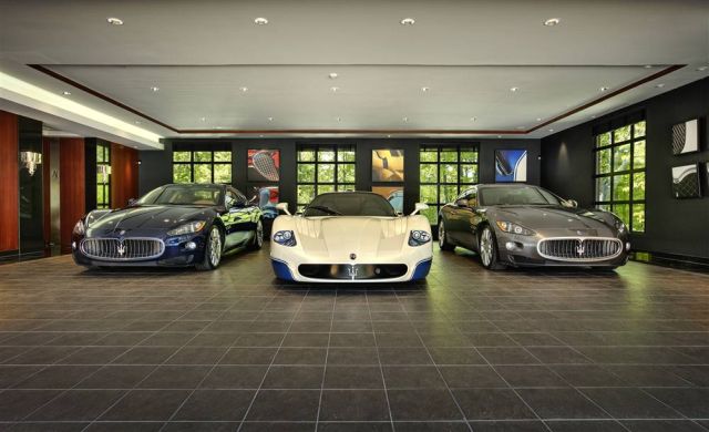 Awesome and Most Beautiful Garages for Super Cars (54 pics)