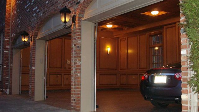 Awesome and Most Beautiful Garages for Super Cars (54 pics)