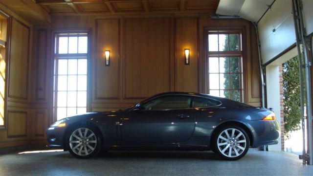Awesome and Most Beautiful Garages for Super Cars (54 pics)