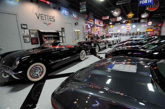 Awesome and Most Beautiful Garages for Super Cars (54 pics)