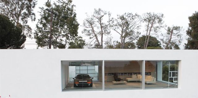 Awesome and Most Beautiful Garages for Super Cars (54 pics)