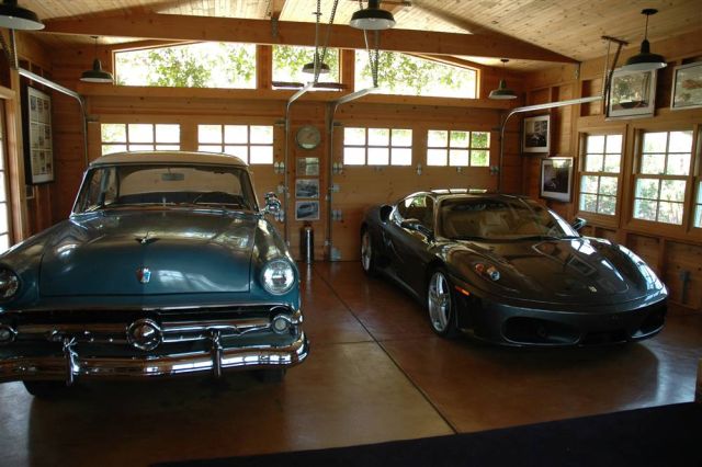 Awesome and Most Beautiful Garages for Super Cars (54 pics)