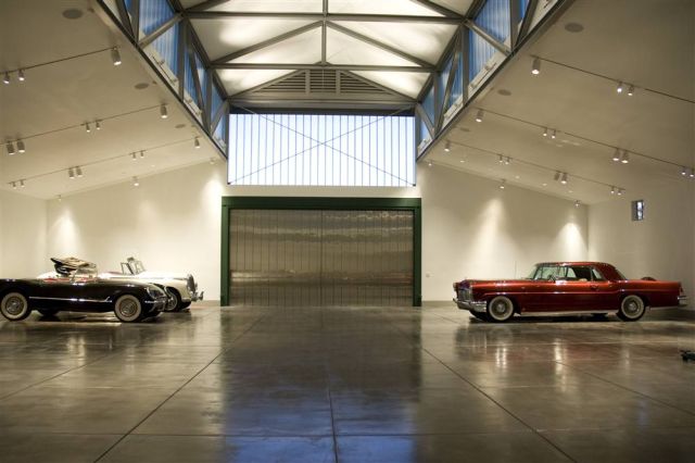 Awesome and Most Beautiful Garages for Super Cars (54 pics)