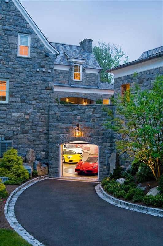 Awesome and Most Beautiful Garages for Super Cars (54 pics)